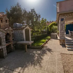 Braut Krk , Krk Town Croazia