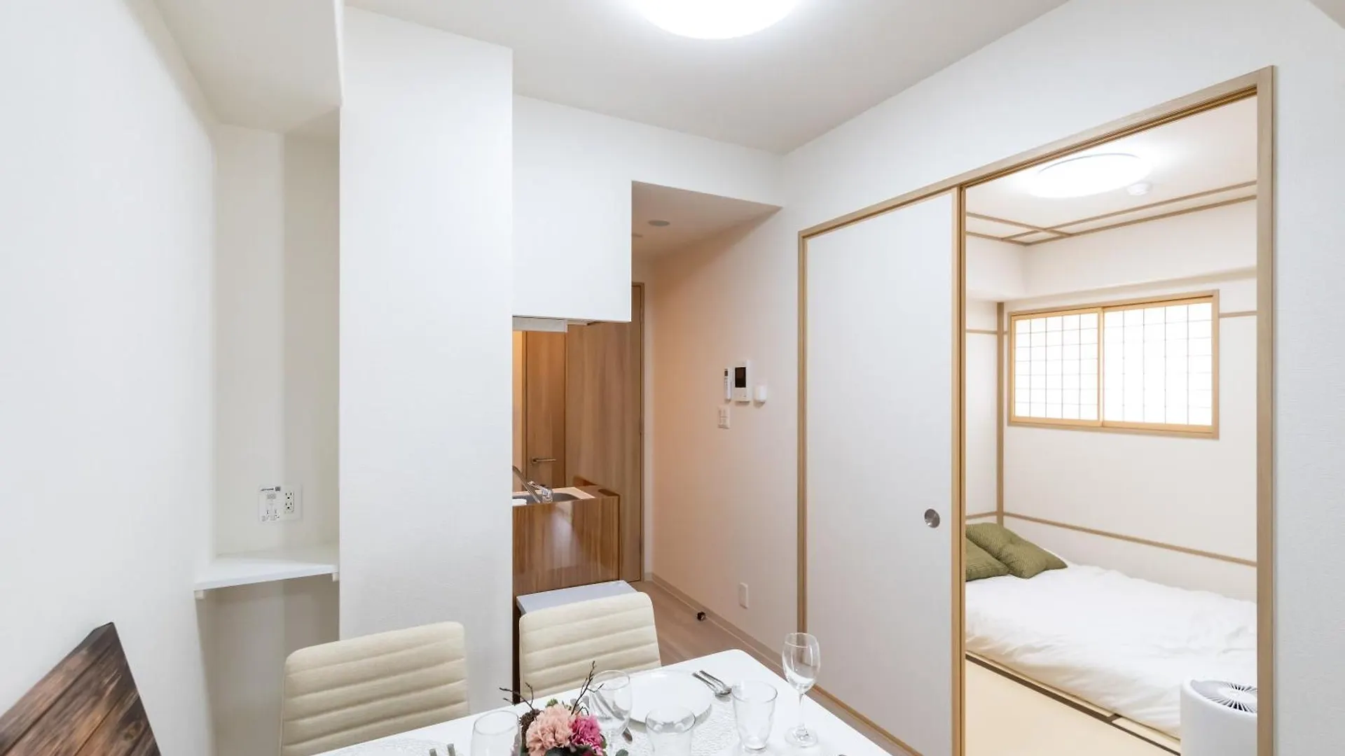 Ferienwohnung H2H Shinsaibashi Ōsaka 0*,