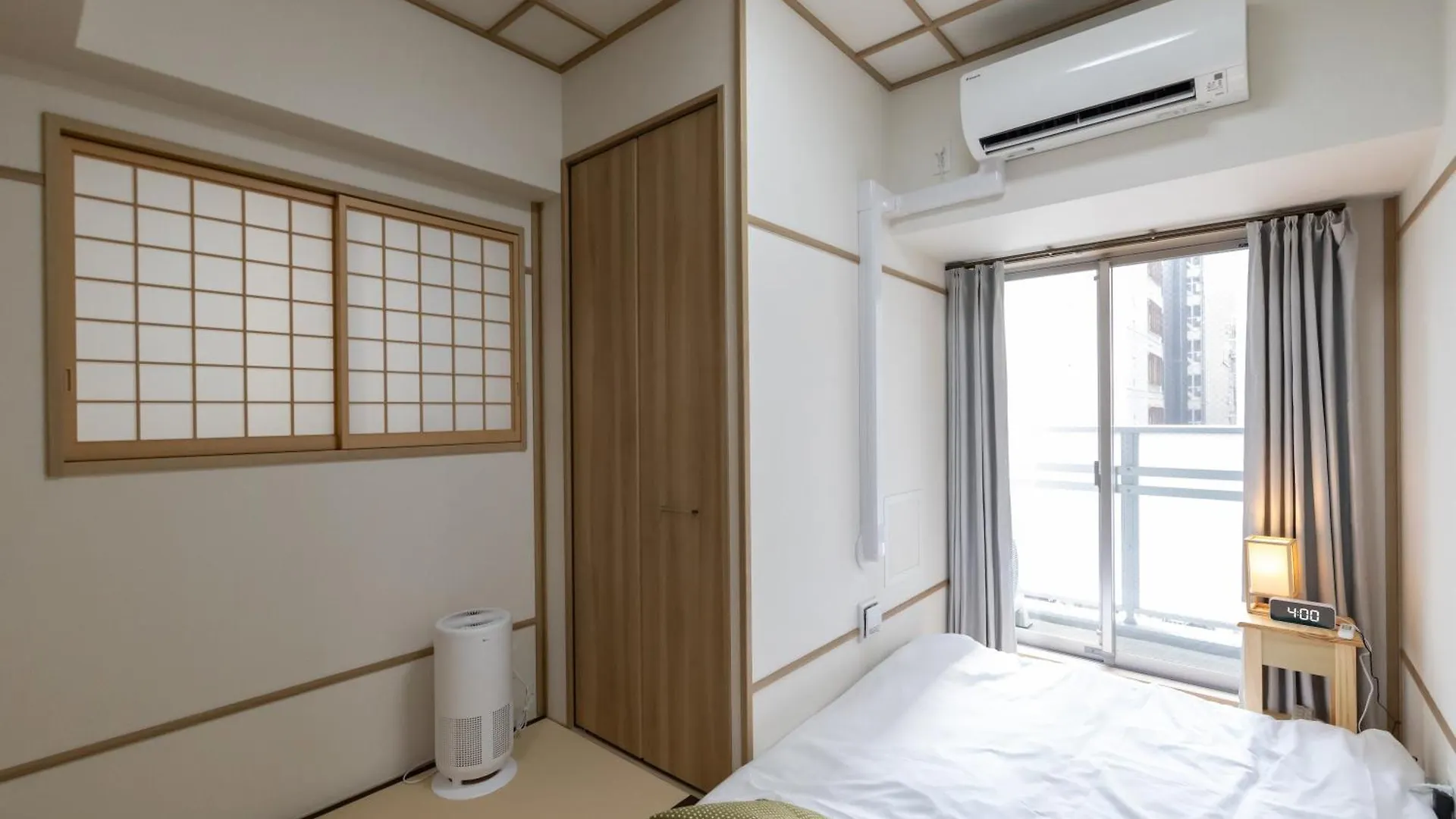 Appartamento H2H Shinsaibashi Osaka 0*,  Giappone